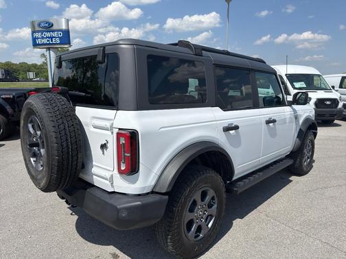 Oxford White 2022 Ford Bronco Big Bend