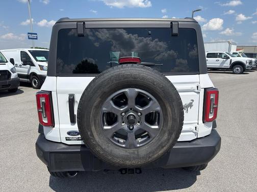 Oxford White 2022 Ford Bronco Big Bend