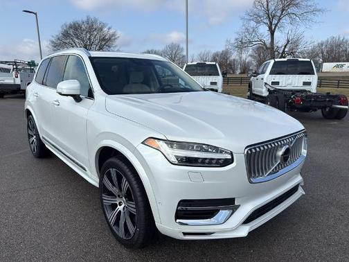 2021 Volvo XC90 T8 INSCRIPTION 7 PASSENGER