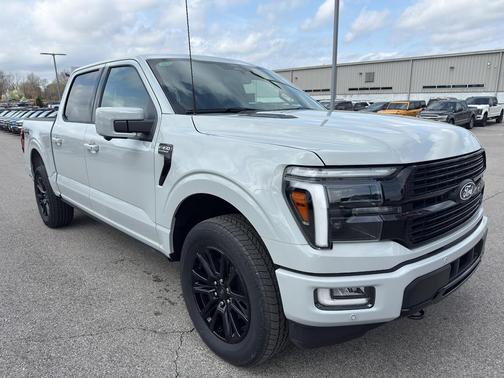 Avalanche 2026 Ford F-150 Platinum