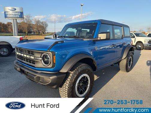 Velocity Blue Metallic 2025 Ford Bronco Base