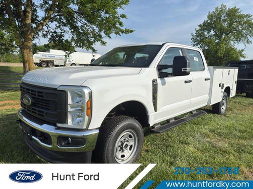Oxford White 2026 Ford F-250 XL
