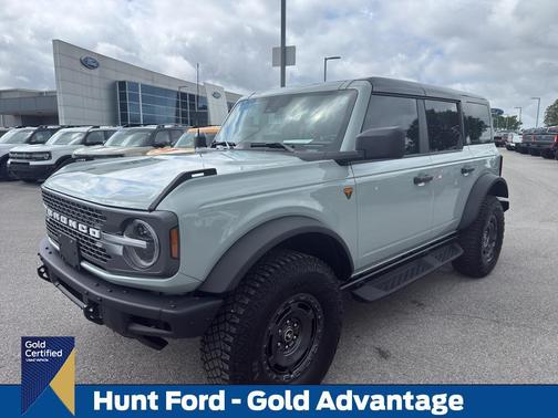Cactus Gray 2024 Ford Bronco Badlands