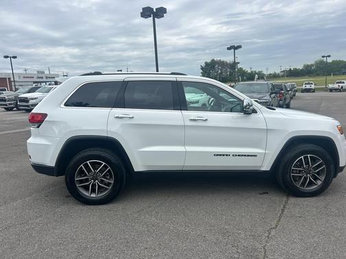 Bright White Clearcoat 2021 Jeep Grand Cherokee Limited