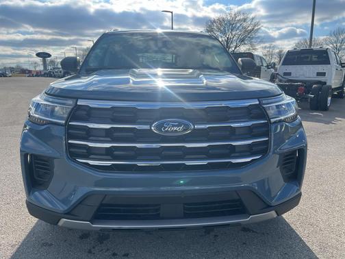 2026 Ford Explorer Active w/200A Pkg