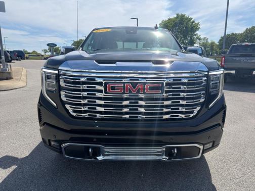 Onyx Black 2025 GMC Sierra 1500 Denali