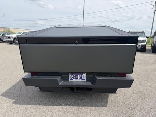 Ultra-Hard Stainless Steel 2025 Tesla Cybertruck All-Wheel Drive