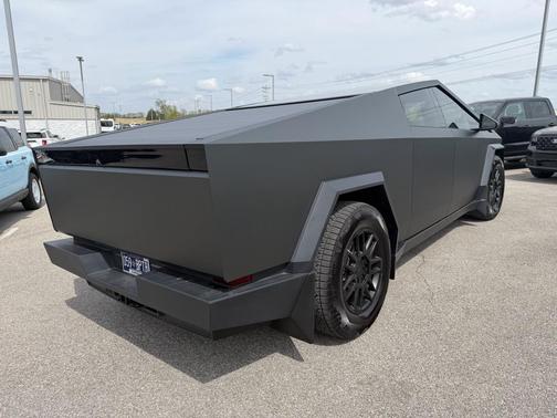 Ultra-Hard Stainless Steel 2025 Tesla Cybertruck All-Wheel Drive