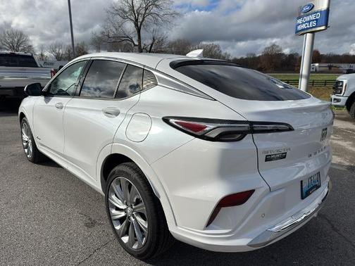 2024 Buick Envista AVENIR