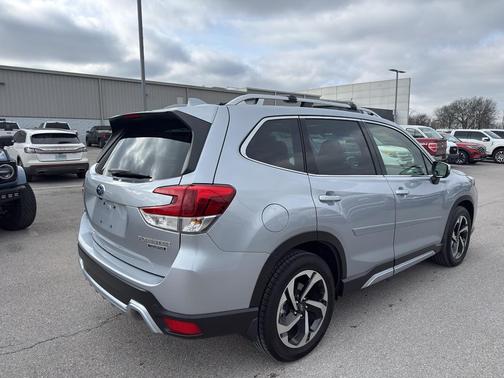 2023 Subaru Forester Touring