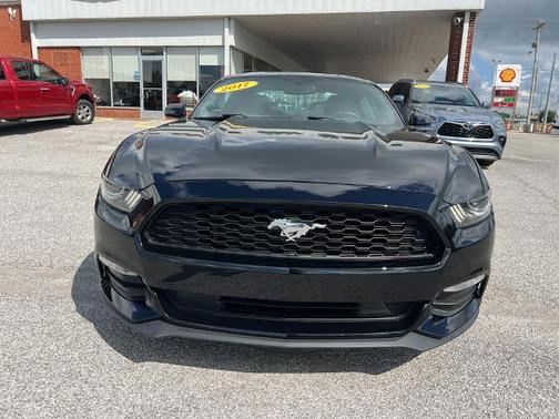 2017 Ford Mustang V6