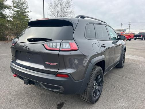 2022 Jeep Cherokee Trailhawk