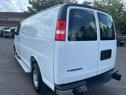Summit White 2025 Chevrolet Express 2500 Work Van