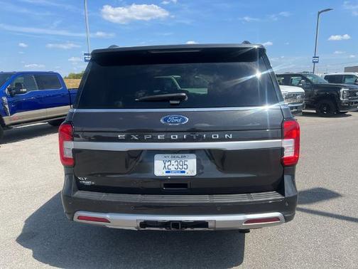 2022 Ford Expedition XLT