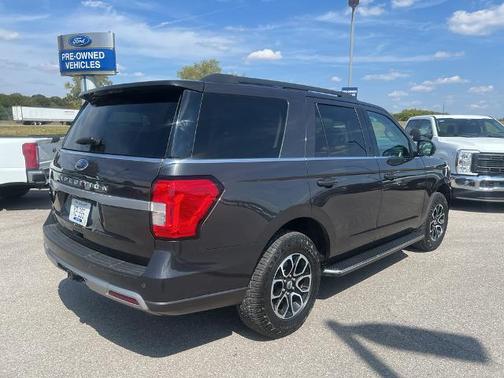 2022 Ford Expedition XLT