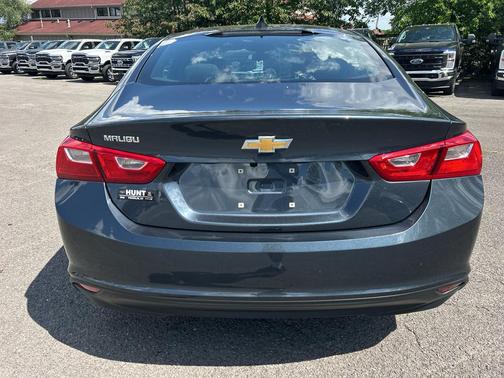 Shadow Gray Metallic 2020 Chevrolet Malibu 1LS