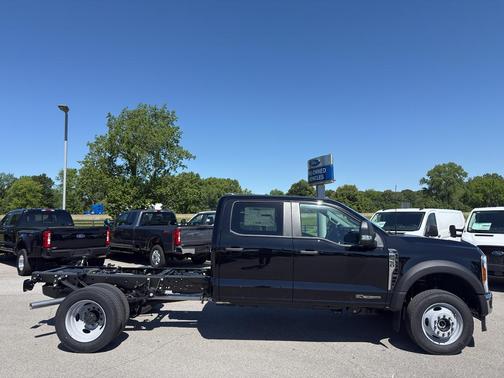 Agate Black Metallic 2026 Ford F-450 AS