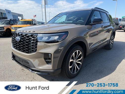 Marsh Gray 2026 Ford Explorer ST-Line