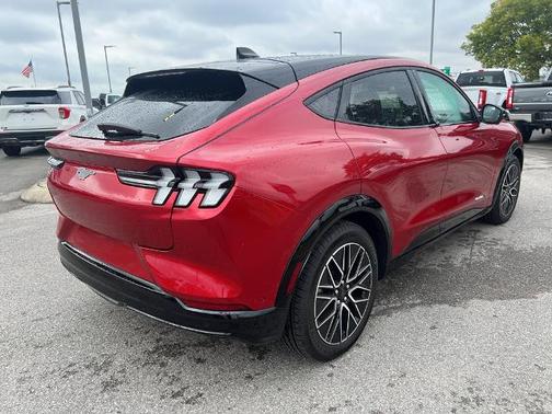 2024 Ford Mustang Mach-E PREMIUM