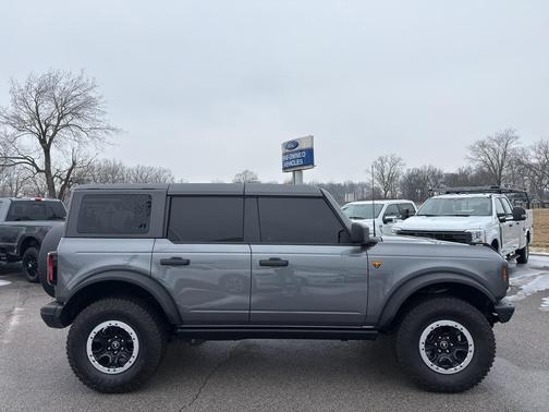 2024 Ford Bronco Badlands