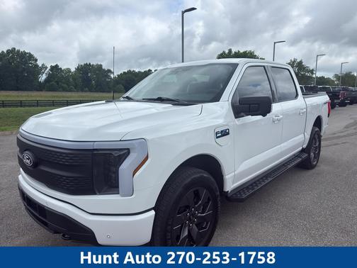 Oxford White 2024 Ford F-150 Lightning Flash