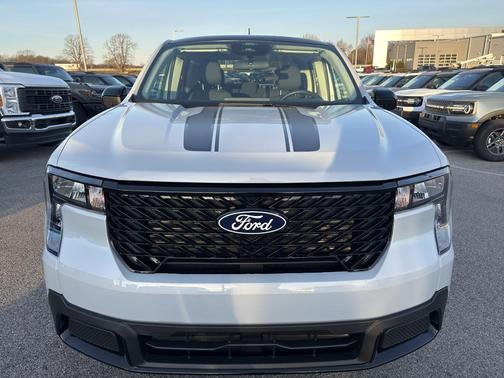 Space White Metallic 2026 Ford Maverick XLT