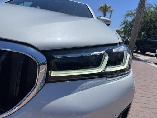 2022 BMW 530 i