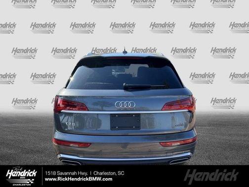 2024 Audi Q5 45 S line quattro Premium
