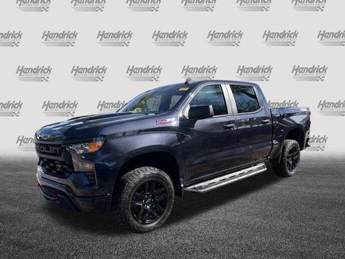 2022 Chevrolet Silverado 1500 Custom Trail Boss