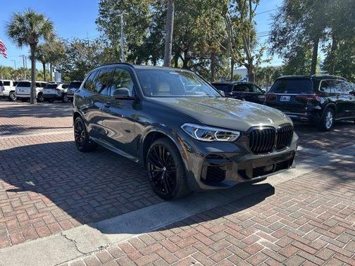 2022 BMW X5 M50i