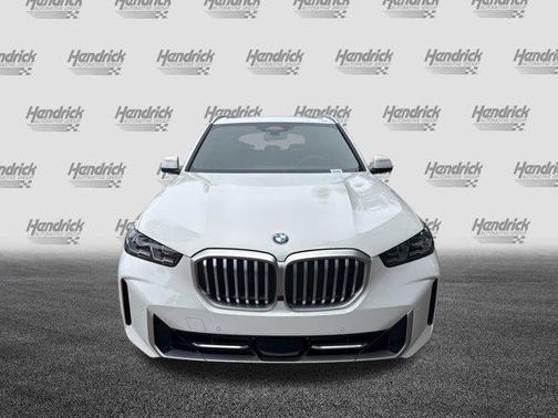 Alpine White 2026 BMW X5 xDrive40i