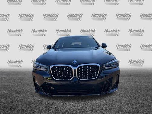 2023 BMW X4 xDrive30i