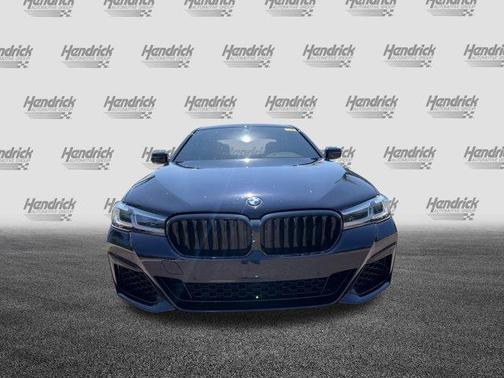2022 BMW 540 i