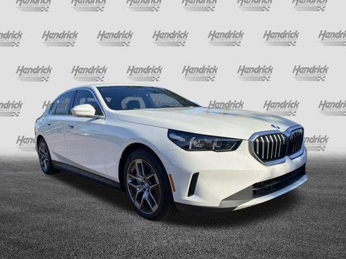 2025 BMW i5 eDrive40