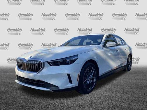 2025 BMW i5 eDrive40