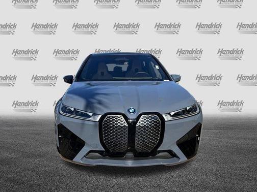 2025 BMW iX xDrive50