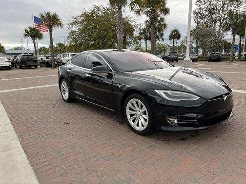 2020 Tesla Model S Long Range Plus