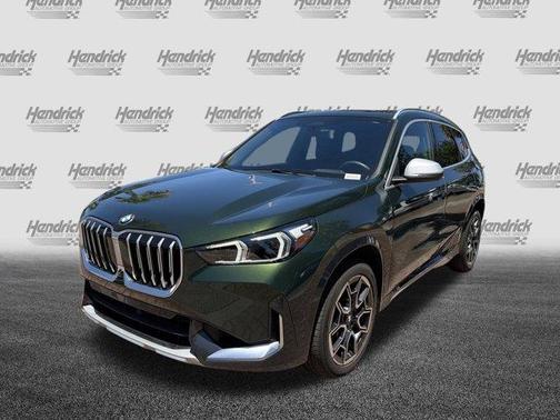 San Remo Green Metallic 2024 BMW X1 xDrive28i