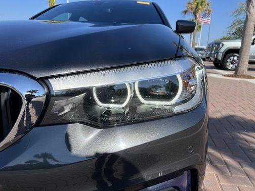 Dark Graphite Metallic 2020 BMW 530 i xDrive
