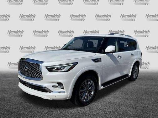 2021 INFINITI QX80 Luxe
