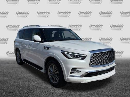 2021 INFINITI QX80 Luxe