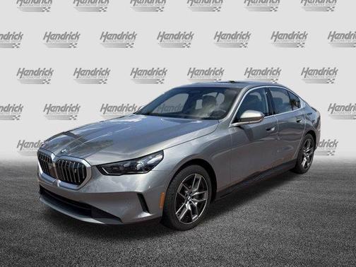 2025 BMW i5 eDrive40