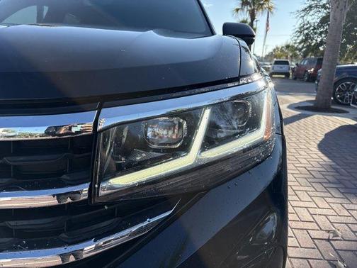 2021 Volkswagen Atlas Cross Sport 3.6L V6 SEL Premium R-Line