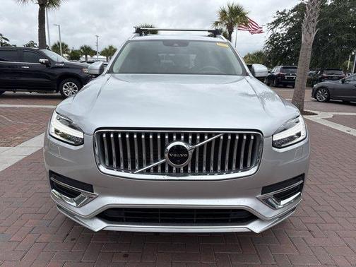 2021 Volvo XC90 T6 Inscription 7 Passenger