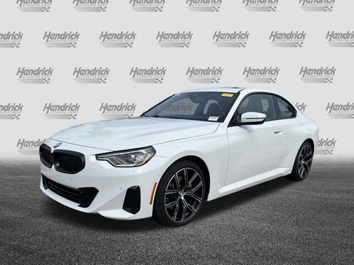 2023 BMW 230 i xDrive