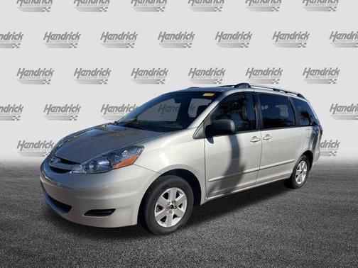 2009 Toyota Sienna LE