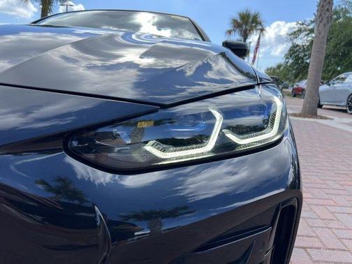 Black Sapphire Metallic 2024 BMW M440 i