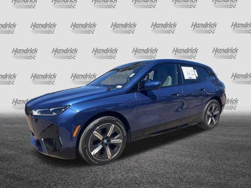 2025 BMW iX xDrive50