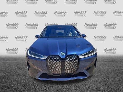2025 BMW iX xDrive50