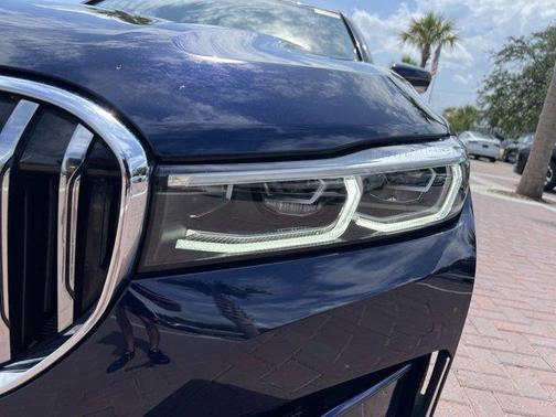 2022 BMW ALPINA B7 xDrive